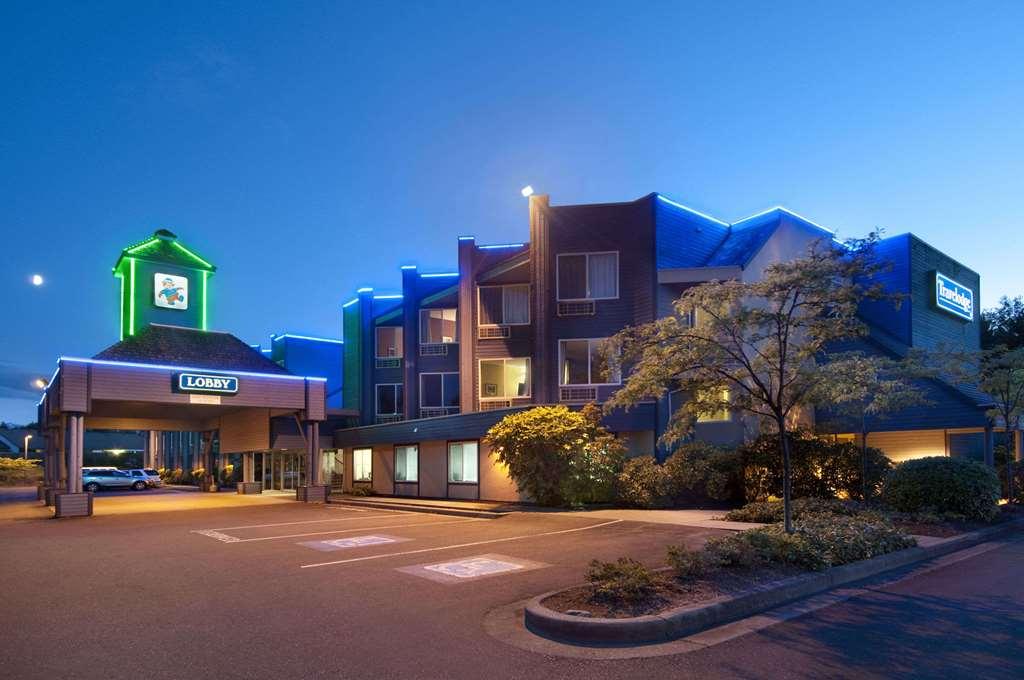 Travelodge by Wyndham Parksville Eksteriør billede
